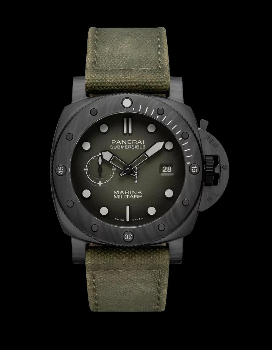 Panerai Submersible PAM01698